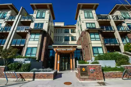 416 4033 May Drive, Richmond, BC