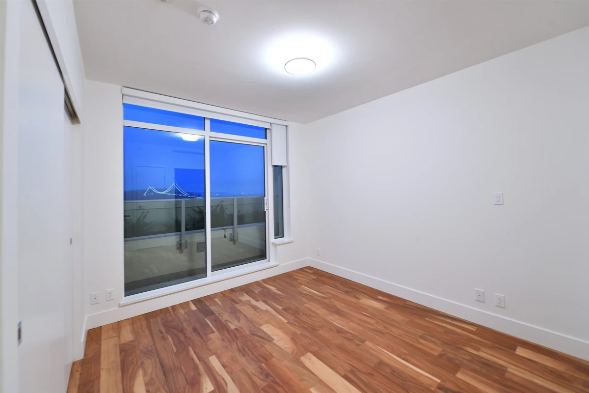 Living Room Photo of 1703 1675 Lions Gate Lane, North Vancouver, BC