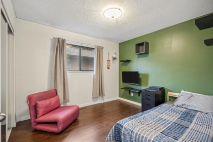 Bedroom 4 Photo of 6103 172b Street, Surrey, BC