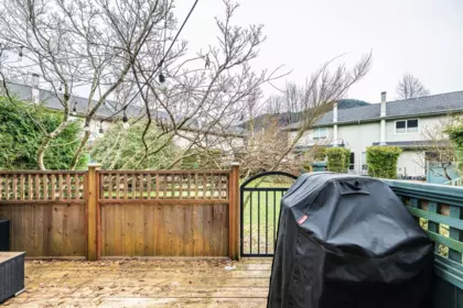 22 41449 Government Road, Squamish, BC, Squamish — Townhouse for sale
