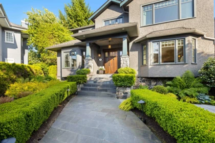 Entry Foyer Photo of 2318 Oliver Crescent, Vancouver, BC