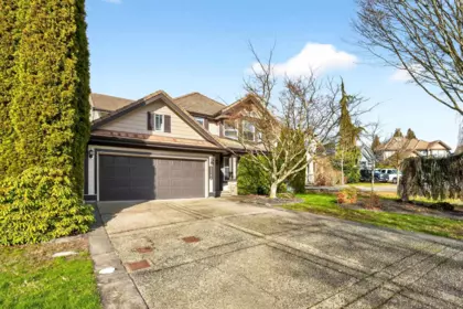 18345 66 Avenue, Surrey, BC, Surrey — Single Family Residence for sale