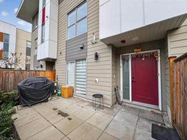Backyard Photo of 30 12585 104a Avenue, Surrey, BC
