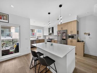 Kitchen Photo of 30 12585 104a Avenue, Surrey, BC