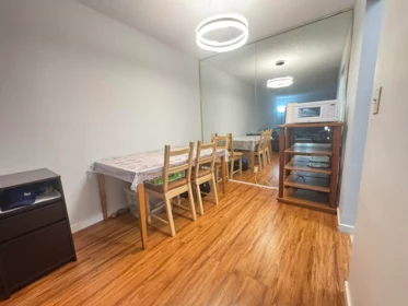 Kitchen Photo of 8660 Citation Drive, Richmond, BC