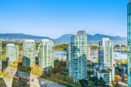 Breakfast Nook Photo of 1902 1568 Alberni Street, Vancouver, BC