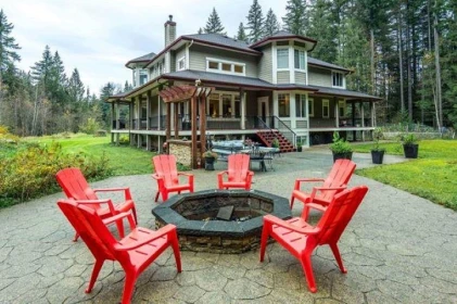 Hot Tub / Spa Photo of 11722 272 Street, Maple Ridge, BC