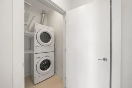 Hallway Photo of 416 550 Seaborne Place, Port Coquitlam, BC