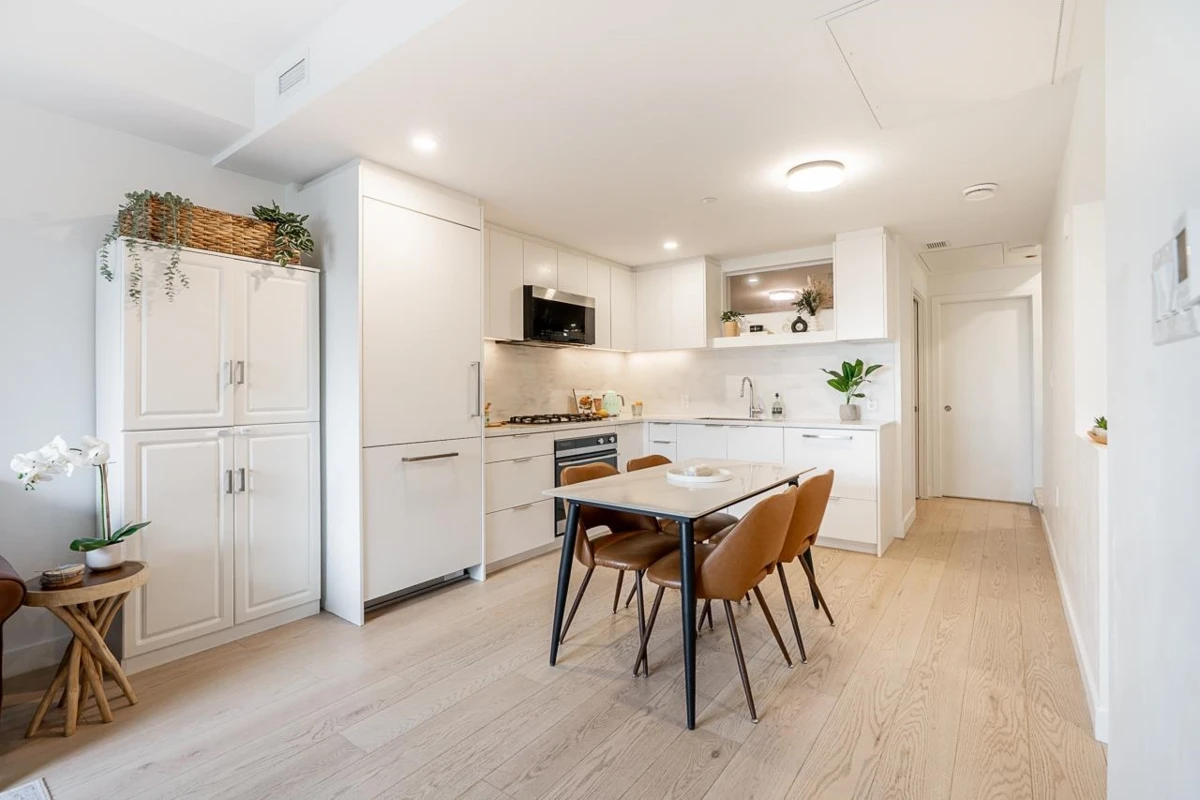 Dining Area Photo of 109 650 E 2nd Street, North Vancouver, BC