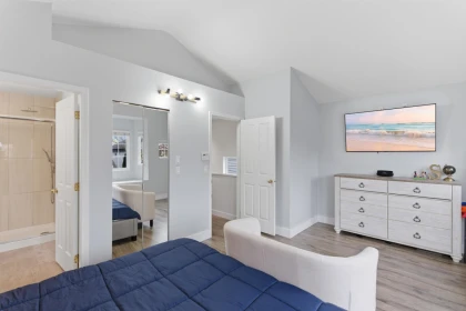 Bedroom 4 Photo of 18468 66a Avenue, Surrey, BC