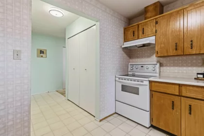 Guest Bathroom Photo of 11 7455 Huron Street, Chilliwack, BC