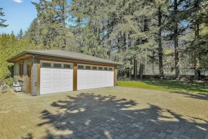 Basement Recreation Room Photo of 2458 140 Street, Surrey, BC