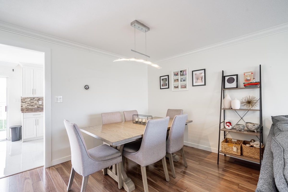Dining Area Photo of 11 31255 Upper Maclure Road, Abbotsford, BC