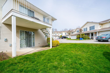 Outdoor Deck Photo of 11 31255 Upper Maclure Road, Abbotsford, BC