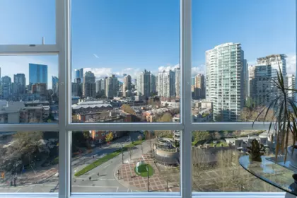 1605 193 Aquarius Mews, Vancouver, BC, Vancouver — Apartment/Condo for sale