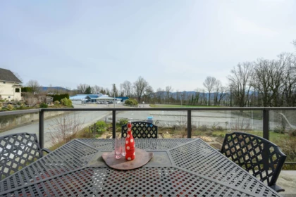 Outdoor Patio Photo of 304 33150 4 Avenue, Mission, BC