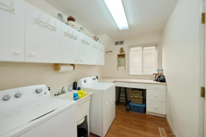 Loft / Bonus Room Photo of 6343 Crescent Place, Delta, BC