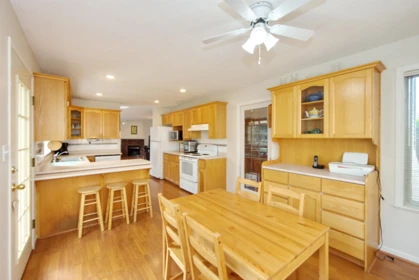 Pantry Photo of 6343 Crescent Place, Delta, BC