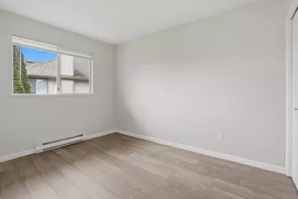 Hallway Photo of 45 4756 62 Street, Delta, BC