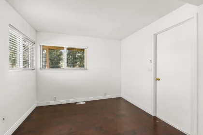 Guest Bathroom Photo of 13728 112 Avenue, Surrey, BC