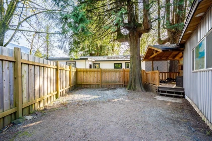 Mudroom Photo of 1 10235 Beaver Drive, Rosedale, BC
