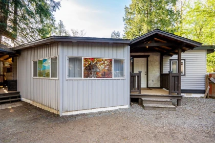 Outdoor Deck Photo of 1 10235 Beaver Drive, Rosedale, BC