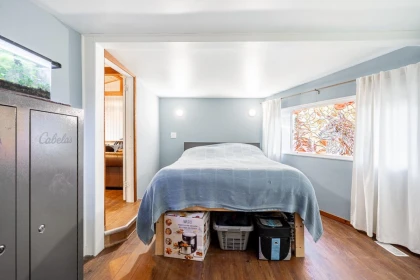 Walk-In Closet Photo of 1 10235 Beaver Drive, Rosedale, BC