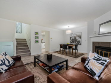 Breakfast Nook Photo of 8616 Saffron Place, Burnaby, BC