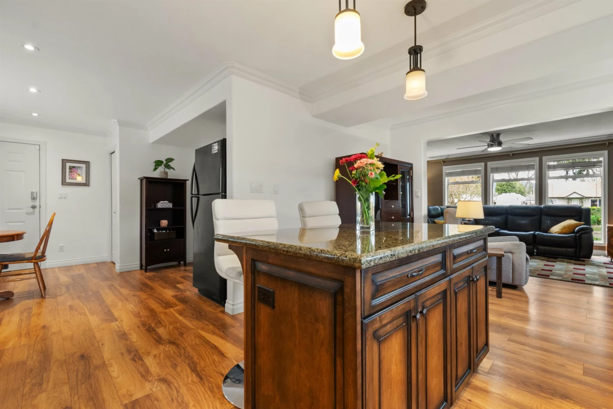 Family Room Photo of 46000 Bonny Avenue, Chilliwack, BC