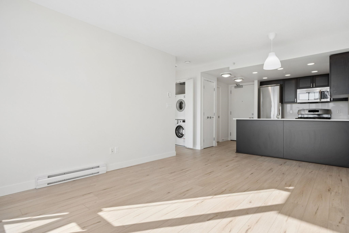 Family Room Photo of 717 4818 Eldorado Mews, Vancouver, BC