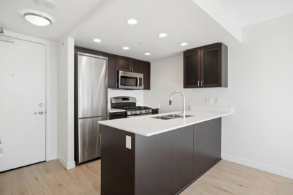 Kitchen Photo of 717 4818 Eldorado Mews, Vancouver, BC