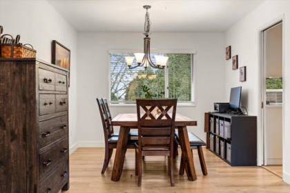 Primary Bedroom Photo of 2239 Carleton Place, Abbotsford, BC