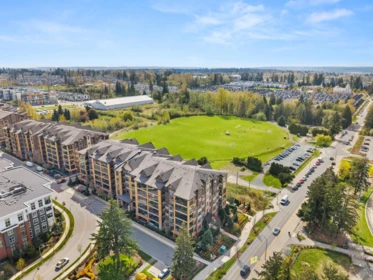 Swimming Pool Photo of 327 8157 207 Street, Langley, BC