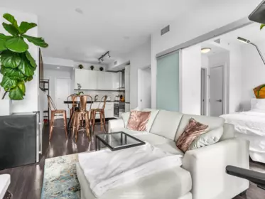 3305 1283 Howe Street, Vancouver, BC, Vancouver — Apartment/Condo for sale