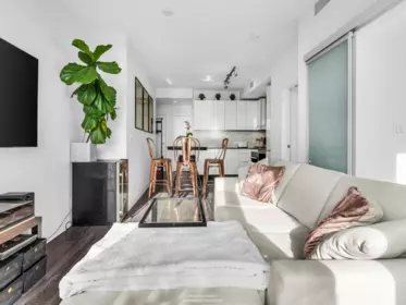 3305 1283 Howe Street, Vancouver, BC, Vancouver — Apartment/Condo for sale