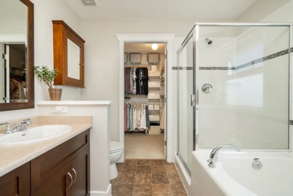 Basement Recreation Room Photo of 6069 163b Street, Surrey, BC