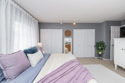 Entry Foyer Photo of 53 12110 75a Avenue, Surrey, BC