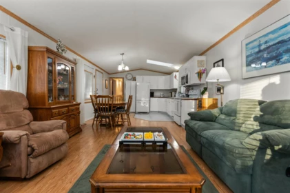 Primary Bedroom Photo of 3 6338 Vedder Road, Chilliwack, BC