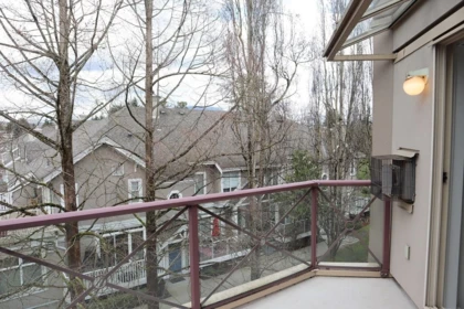 Kitchen Photo of 322 2109 Rowland Street, Port Coquitlam, BC