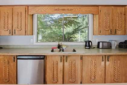 Breakfast Nook Photo of 5899 Spriggs Road, Madeira Park, BC