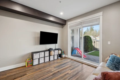 Front Yard Photo of 24 11461 236 Street, Maple Ridge, BC