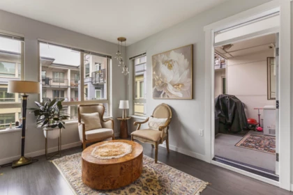 Office / Den Photo of 418 2651 Library Lane, North Vancouver, BC