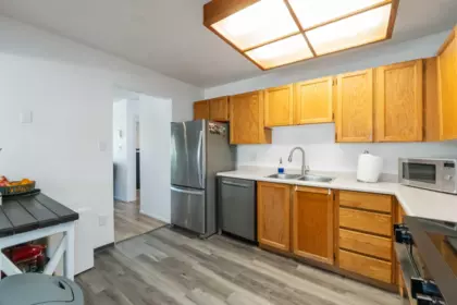 Kitchen Island Photo of 107 22222 119 Avenue, Maple Ridge, BC