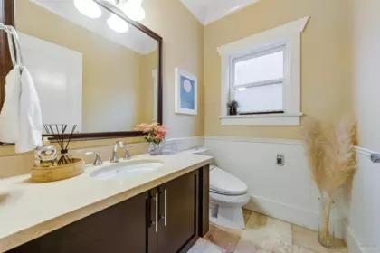 Kitchen Photo of 2457 E 3rd Avenue, Vancouver, BC