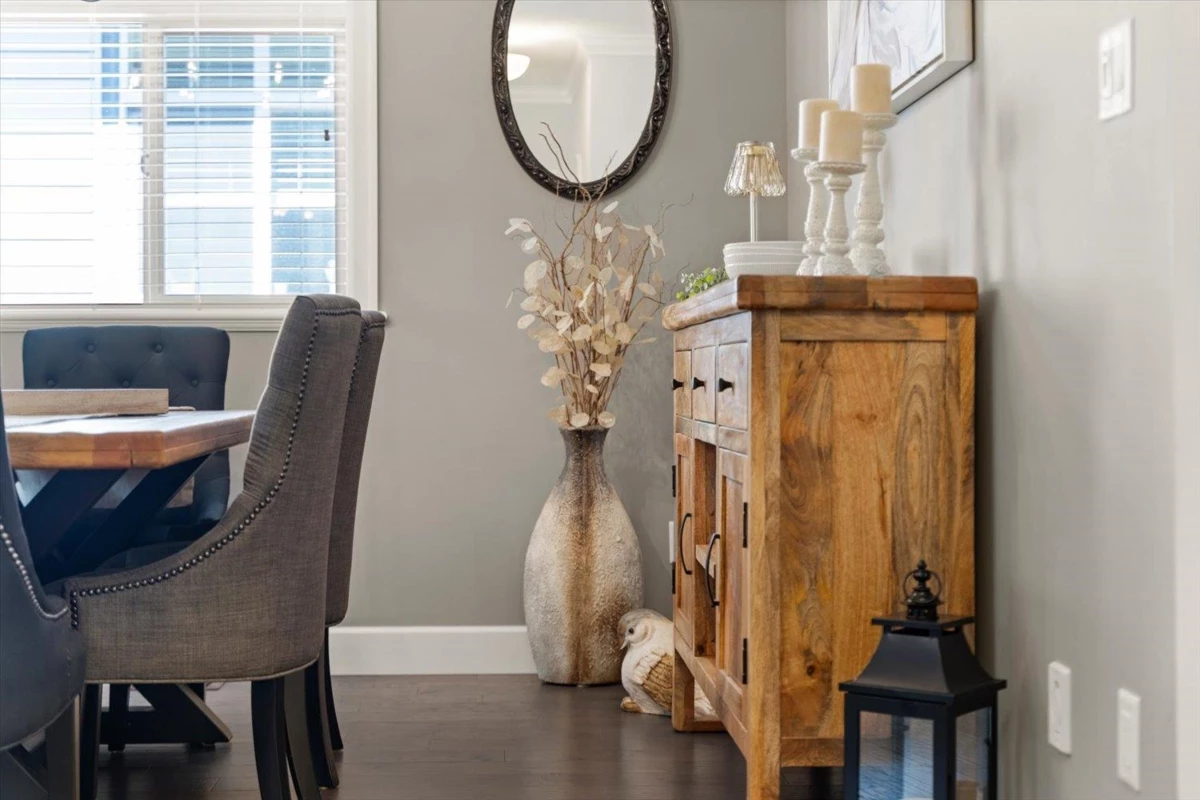 Dining Area Photo of 32 45900 South Sumas Road, Chilliwack, BC