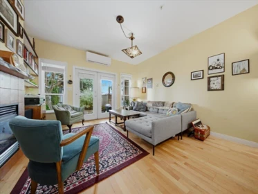 Breakfast Nook Photo of 1320 Victoria Drive, Vancouver, BC