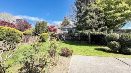 Backyard Photo of 9626 Pickering Drive, Richmond, BC
