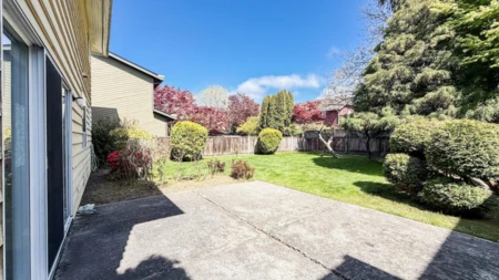 Front Yard Photo of 9626 Pickering Drive, Richmond, BC