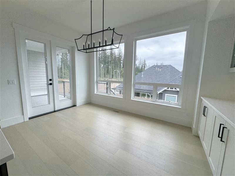 Family Room Photo of 20892 35a Avenue, Langley, BC