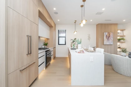 Pantry Photo of 1 4828 Albert Street, Burnaby, BC
